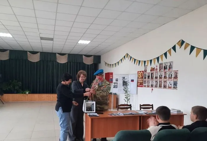 photo_5222158020207384403_y