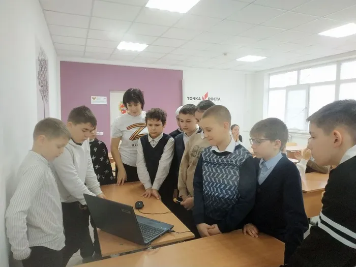 photo_5244594740383126125_y