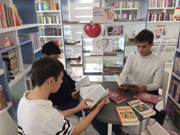 photo_5262651616119163902_y