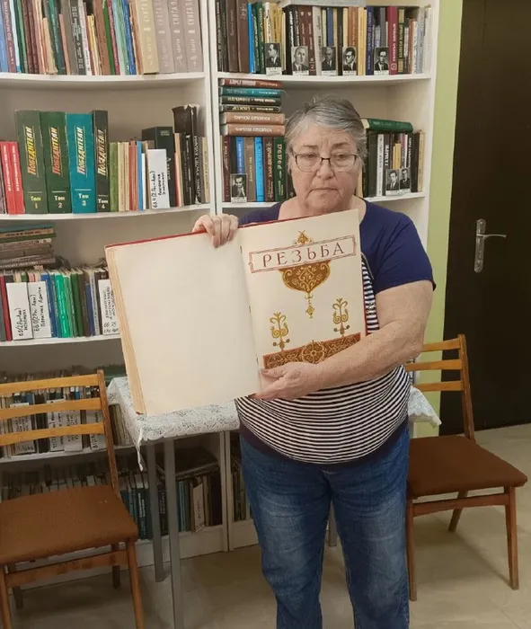 d1b06c40-e7c5-4d9a-9951-977cec3f5b0a