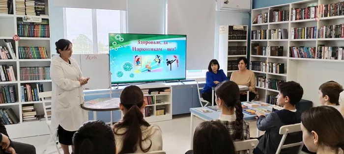 photo_5253934653574418148_w