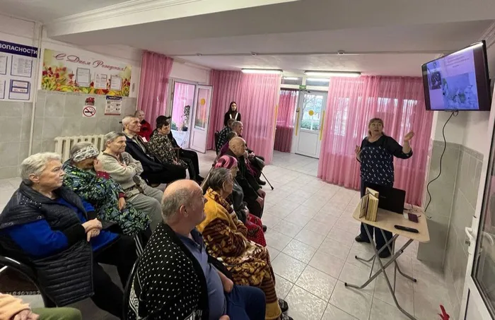 photo_5188563254169506234_y