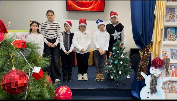 photo_5361811179644325245_y