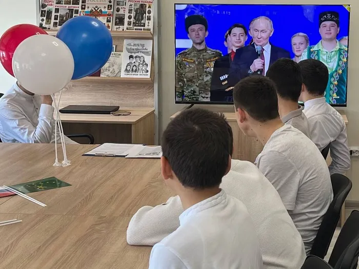 photo_5201861701278567997_y