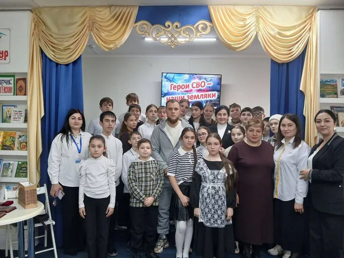 photo_5258194857405125262_y