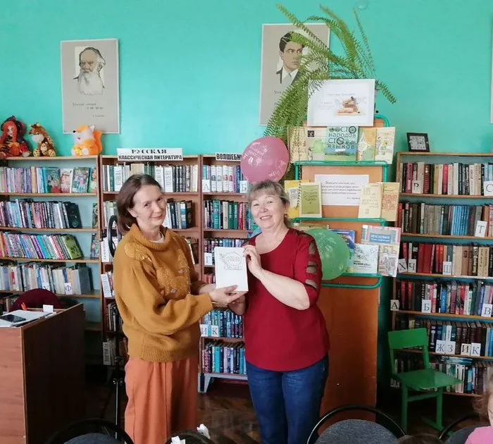 photo_5244878762275444324_y