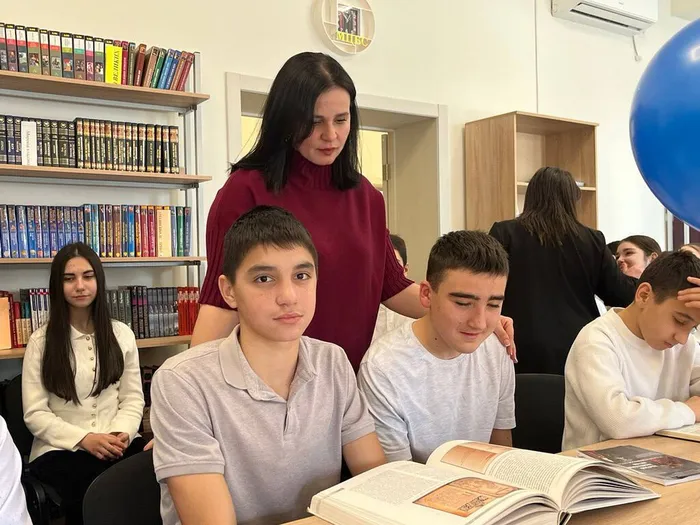 photo_5201861701278567991_y