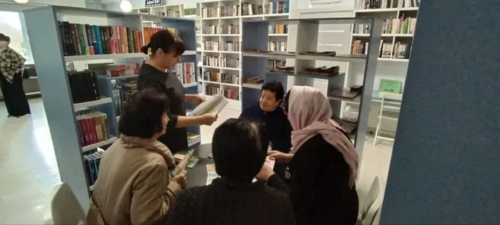 photo_5249057177043931218_y