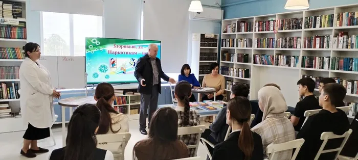 photo_5253934653574418145_w