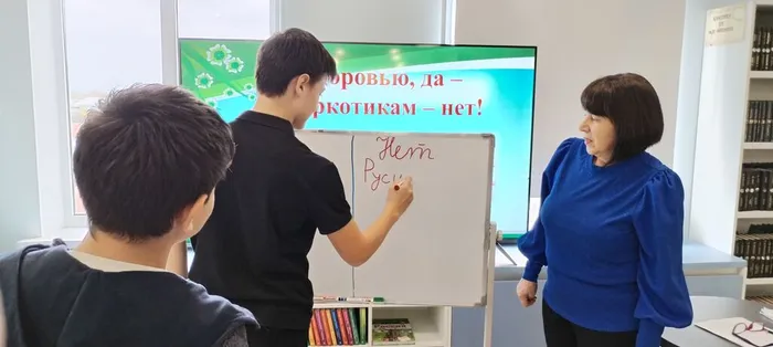 photo_5253934653574418142_w