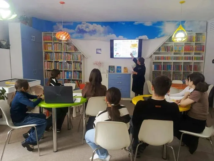 photo_5233430166170703029_y