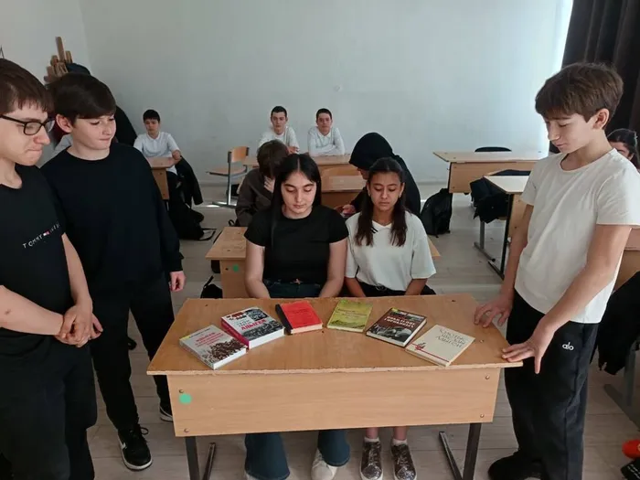 photo_5235529086623487044_y